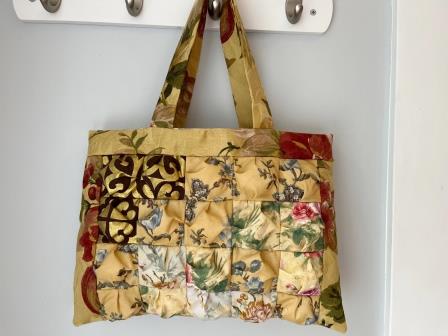 Puffy Tote in Gold Tones