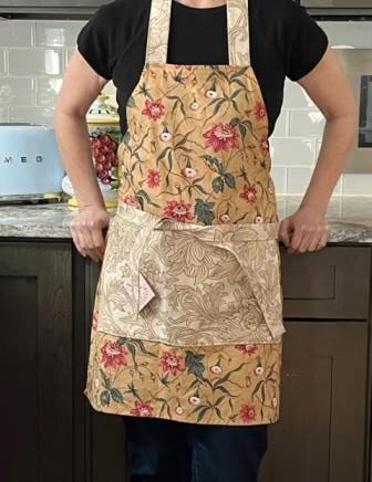 Full Apron - Tan and Red Flowers